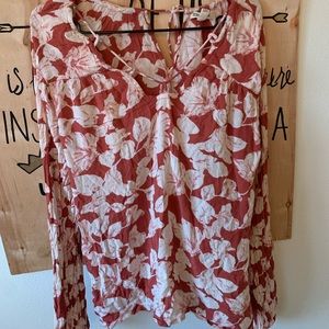 🌸Billabong Floral Blouse🌸